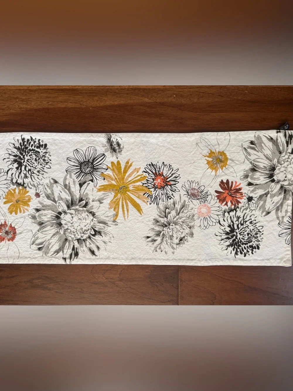 Rachel Zoe White/Cream Table Runner 14” X 85”